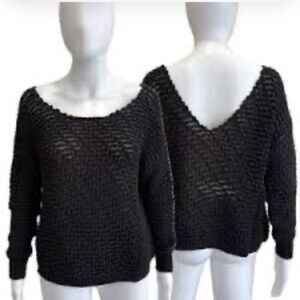 Victoria’s Secret Slouchy Open Knit Sweater Size L Black V Back Oversized Casual